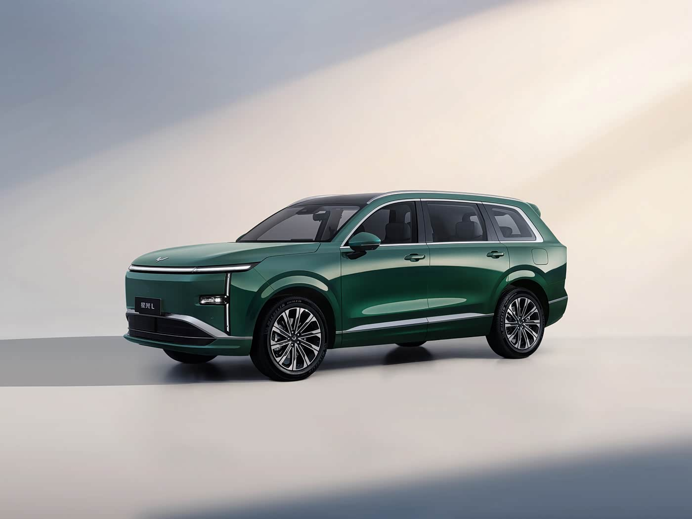 Yini eyenza i-Wuling Starlight L ibe i-PHEV yezihlalo ezingu-6 ekahle yemindeni?
